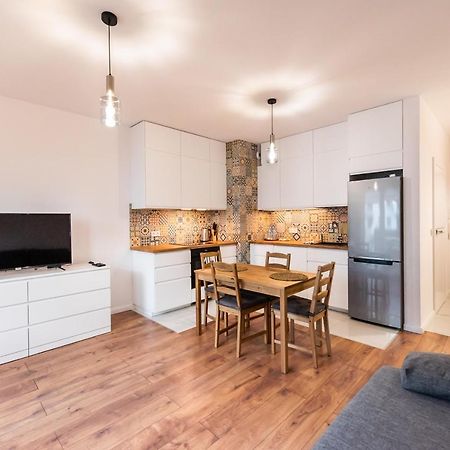 Saska Kepa Bright Apartament Варшава Экстерьер фото